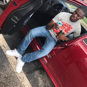 Meet your Posher, Cameron